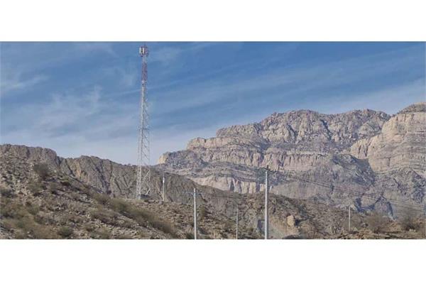 بهره مندی اهالی روستای چاه بس استان هرمزگان از اینترنت پایدار