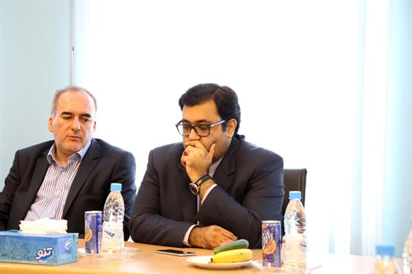 نشست هم اندیشی مشاور مقام عالی وزارت و مسئول امور ایثارگران وزارت ارتباطات و فناوری اطلاعات با ایثارگران دستگاه های تابعه وزارت در هرمزگان