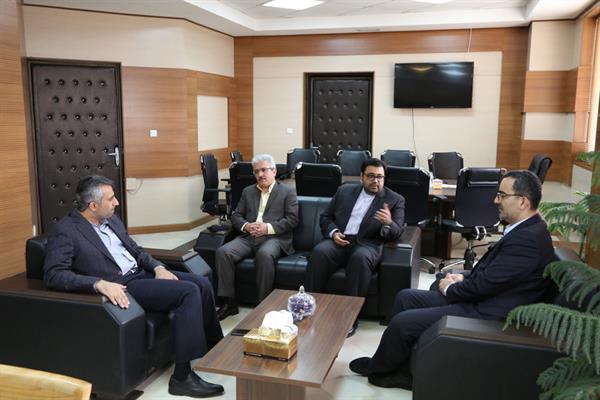 دیدار مهندس سبوحی رئیس محترم مرکز بازرسی وزارت ارتباطات و دکتر عسکری زاده مدیریت ارشد وزارت در استان با مهندس مدرس معاونت هماهنگی امور عمرانی استانداری هرمزگان