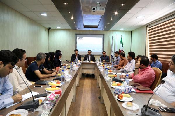 دکتر عسکری زاده: الویت اول اداره کل ارتباطات و فناوری اطلاعات هرمزگان حمایت از تولید محتوا و خلق ثروت می باشد.